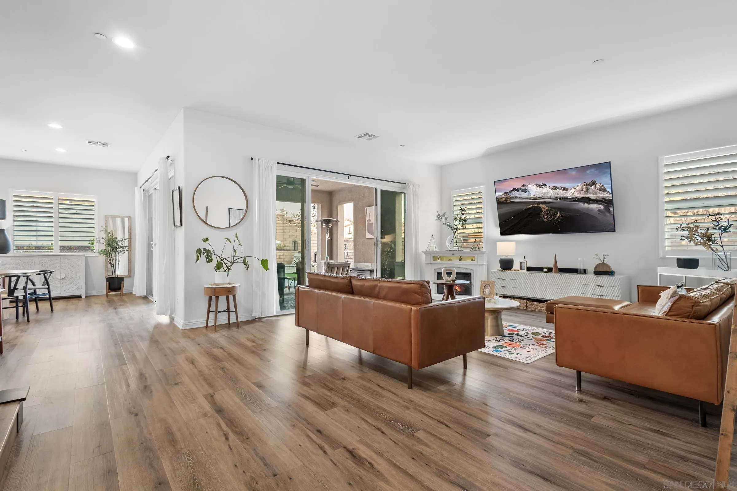 1853 Ashley Avenue Chula Vista, CA 91913 - Photo 4 of 73 a living room with furniture and a flat screen tv