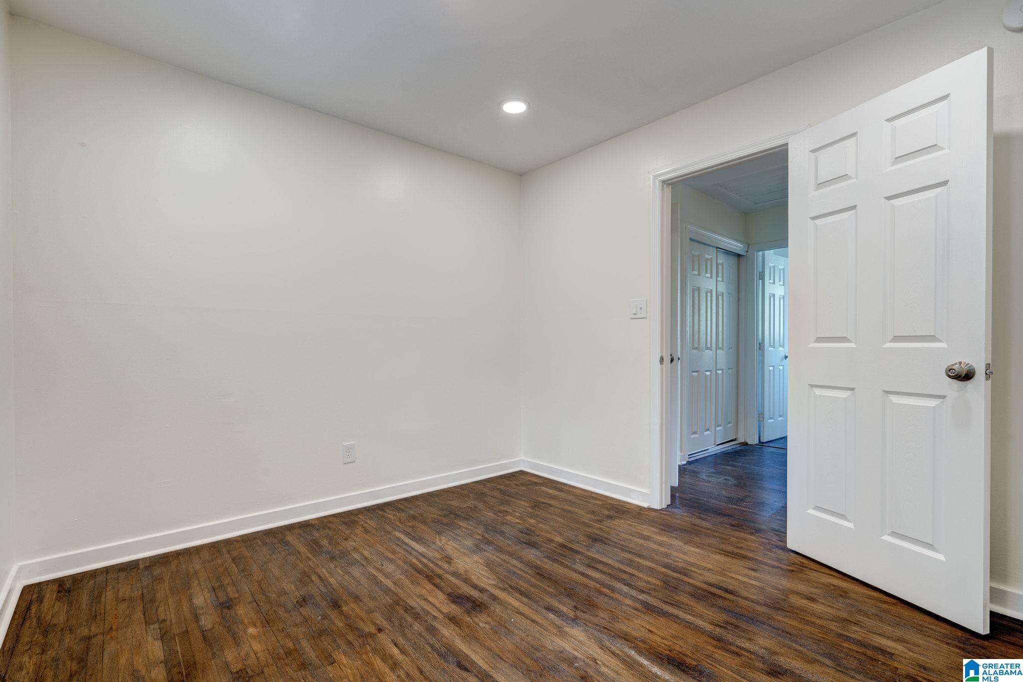 1533 Cresthill Road Birmingham, AL 35213 - Photo 18 of 22