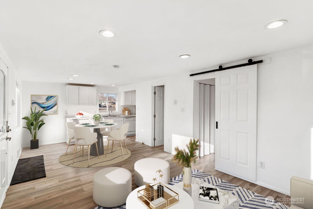 107 East Section Street Mount Vernon, WA 98273 - Photo 4 of 17