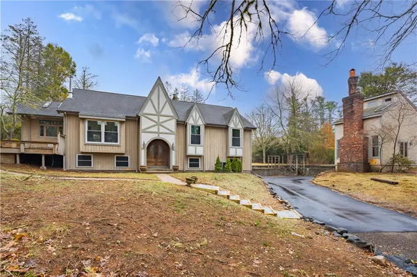 $690,000 | 4115 South County Trail, Charlestown, RI 02813