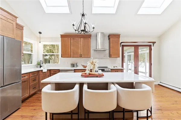 $690,000 | 4115 South County Trail, Charlestown, RI 02813