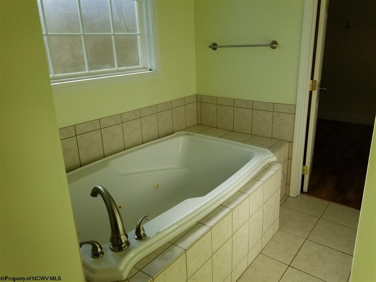 2425 Goose Run Road Fairmont, WV 26554 - Photo 16 of 29 Gallery Image 16