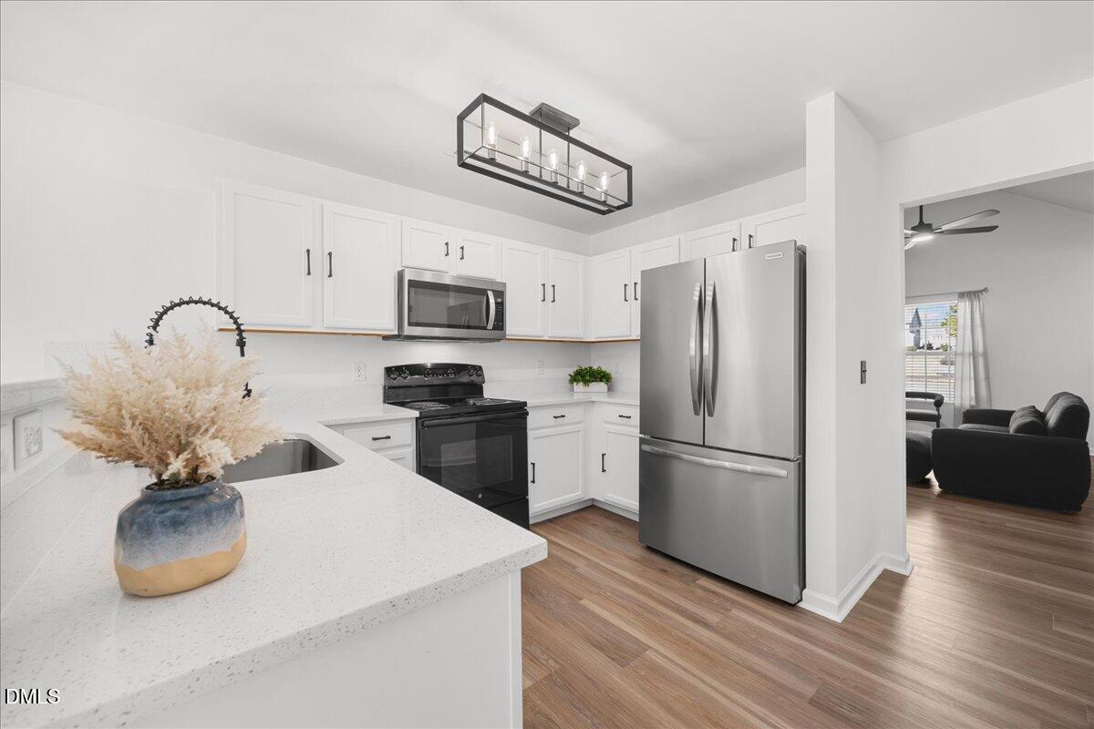 1412 Ricochet Drive Raleigh, NC 27610 - Photo 12 of 41 13-2A1A3761