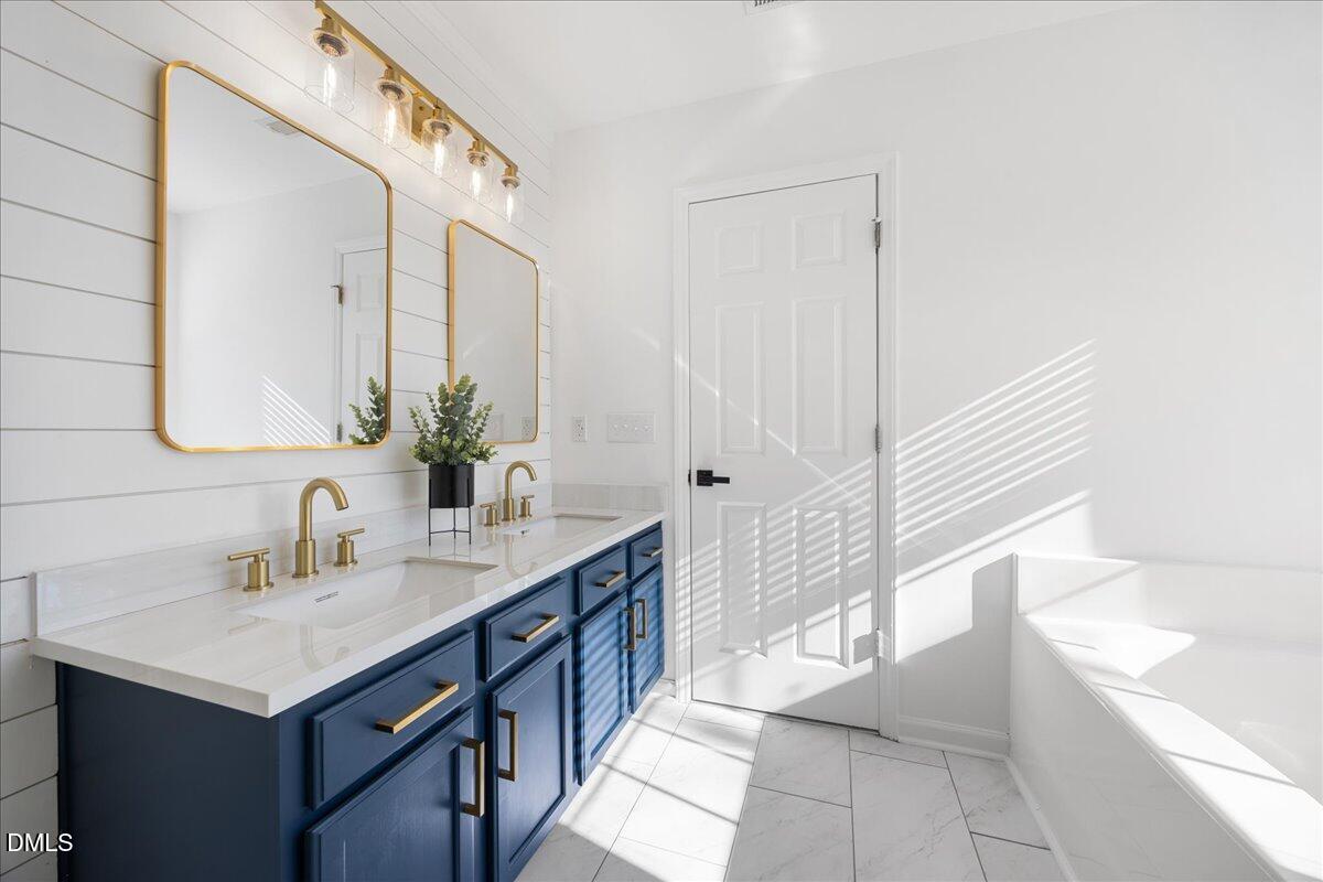 1412 Ricochet Drive Raleigh, NC 27610 - Photo 22 of 41 28-2A1A3809