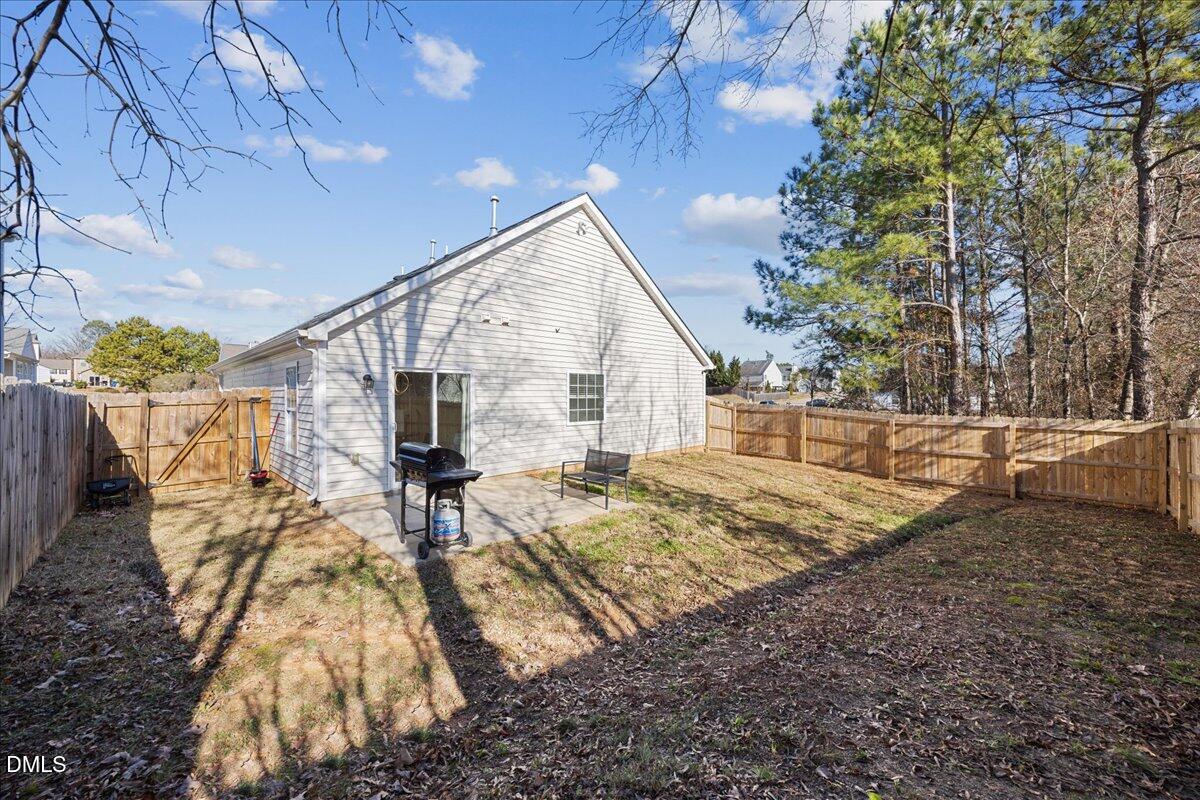 1412 Ricochet Drive Raleigh, NC 27610 - Photo 30 of 41 36-2A1A3853