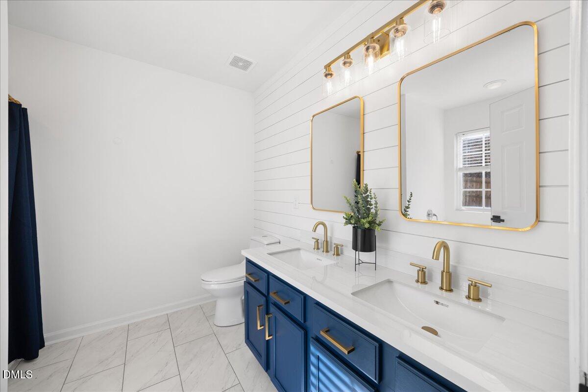 1412 Ricochet Drive Raleigh, NC 27610 - Photo 6 of 41 24-2A1A3797