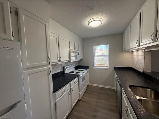 $1,495 | 4001 Whirlaway Court, Unit G, Clemmons, NC 27012