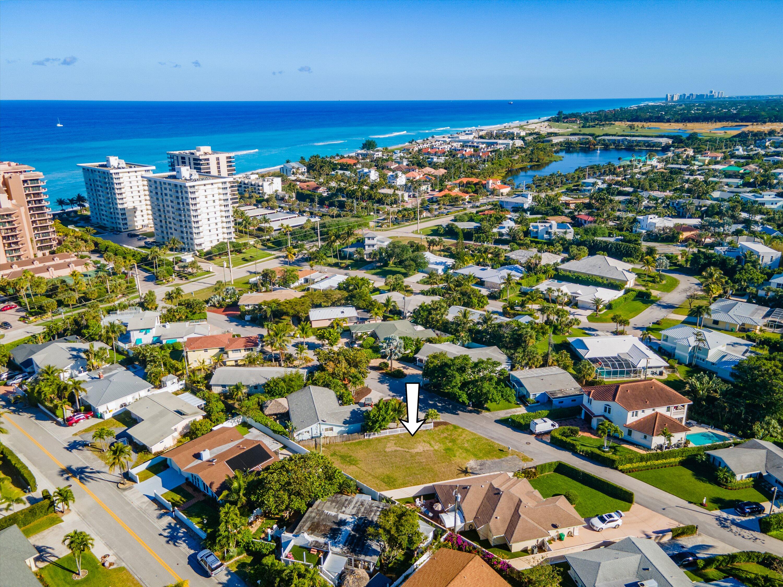 451 Neptune Road Juno Beach, FL 33408 - Photo 5 of 13 view of city