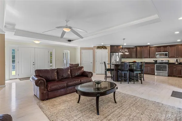 $549,900 | 5753 Forest Drive, Hillsboro, MO 63050