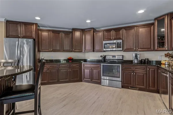 $549,900 | 5753 Forest Drive, Hillsboro, MO 63050