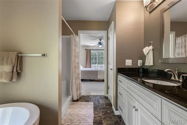 $549,900 | 5753 Forest Drive, Hillsboro, MO 63050