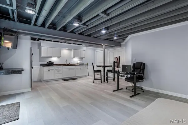 $549,900 | 5753 Forest Drive, Hillsboro, MO 63050