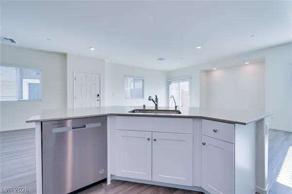 $2,100 | 7935 Aurora Sky Street, Unit 3, North Las Vegas, NV 89084