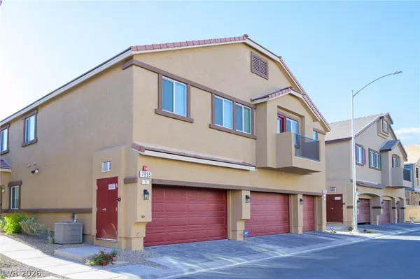 $2,100 | 7935 Aurora Sky Street, Unit 3, North Las Vegas, NV 89084