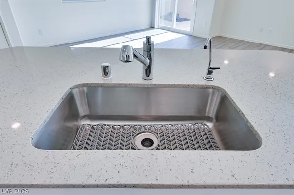 $2,100 | 7935 Aurora Sky Street, Unit 3, North Las Vegas, NV 89084