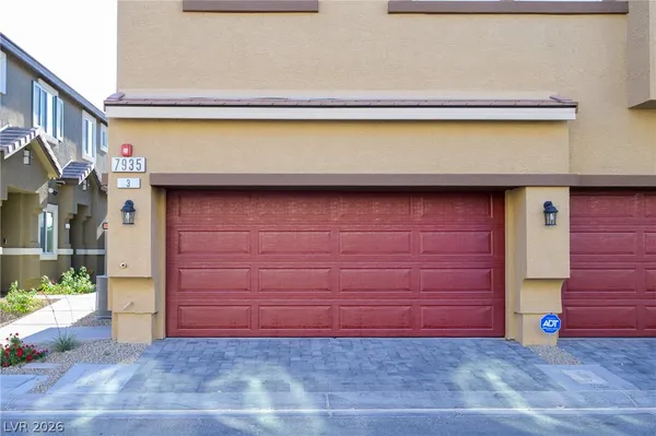 $2,100 | 7935 Aurora Sky Street, Unit 3, North Las Vegas, NV 89084