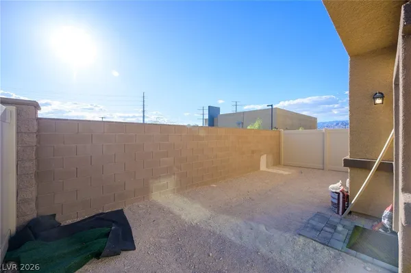 $2,100 | 7935 Aurora Sky Street, Unit 3, North Las Vegas, NV 89084