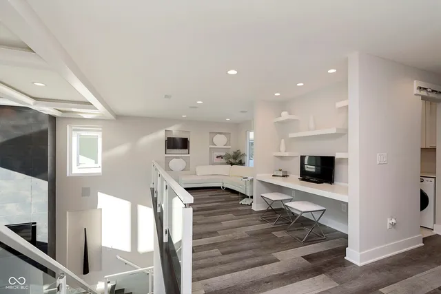 $5,900 | 429 West 86th Street, Indianapolis, IN 46260