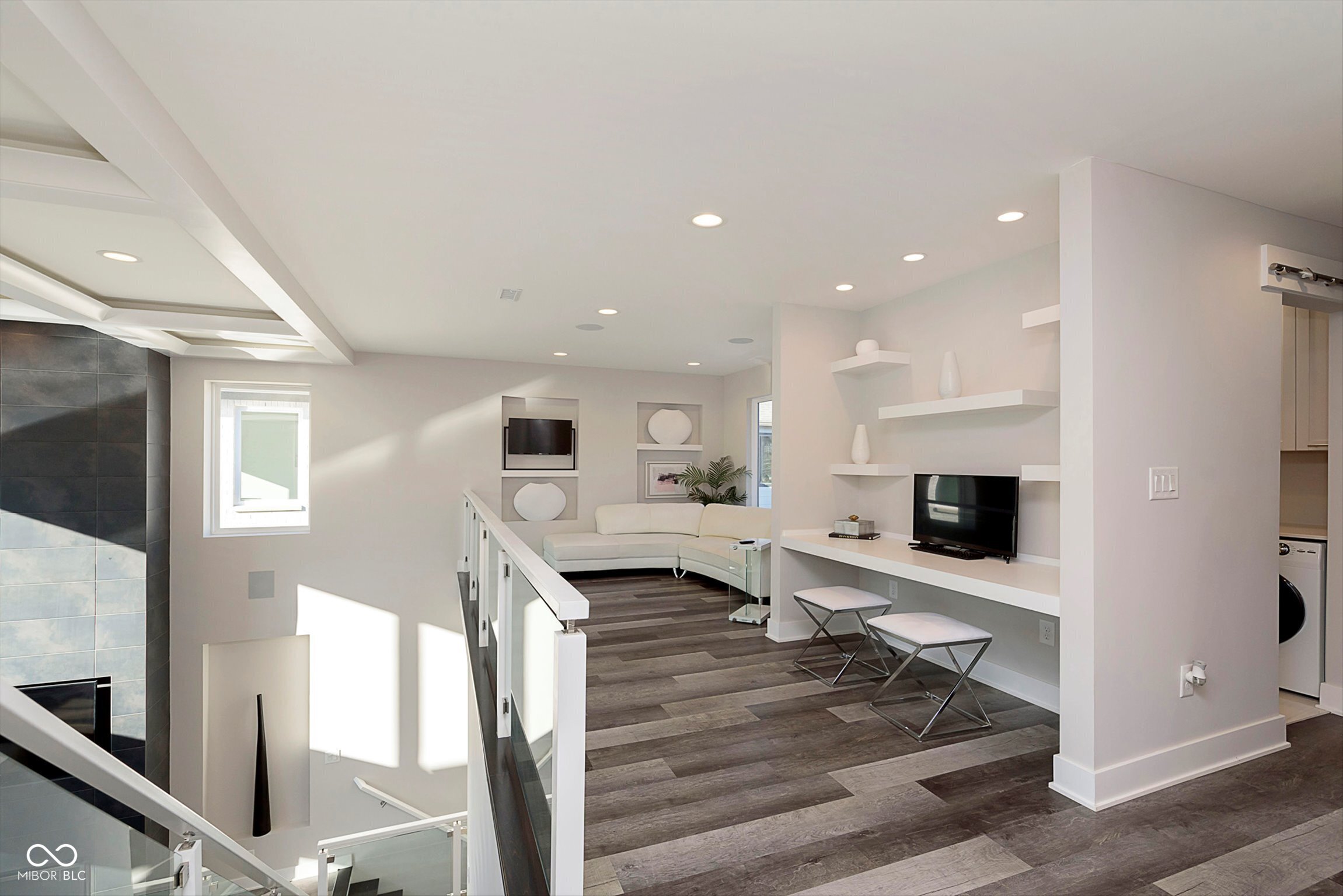 429 West 86th Street Indianapolis, IN 46260 - Photo 12 of 34