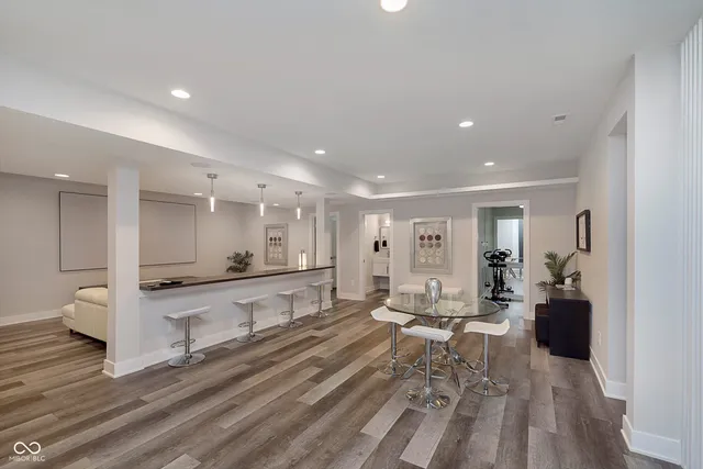 $5,900 | 429 West 86th Street, Indianapolis, IN 46260