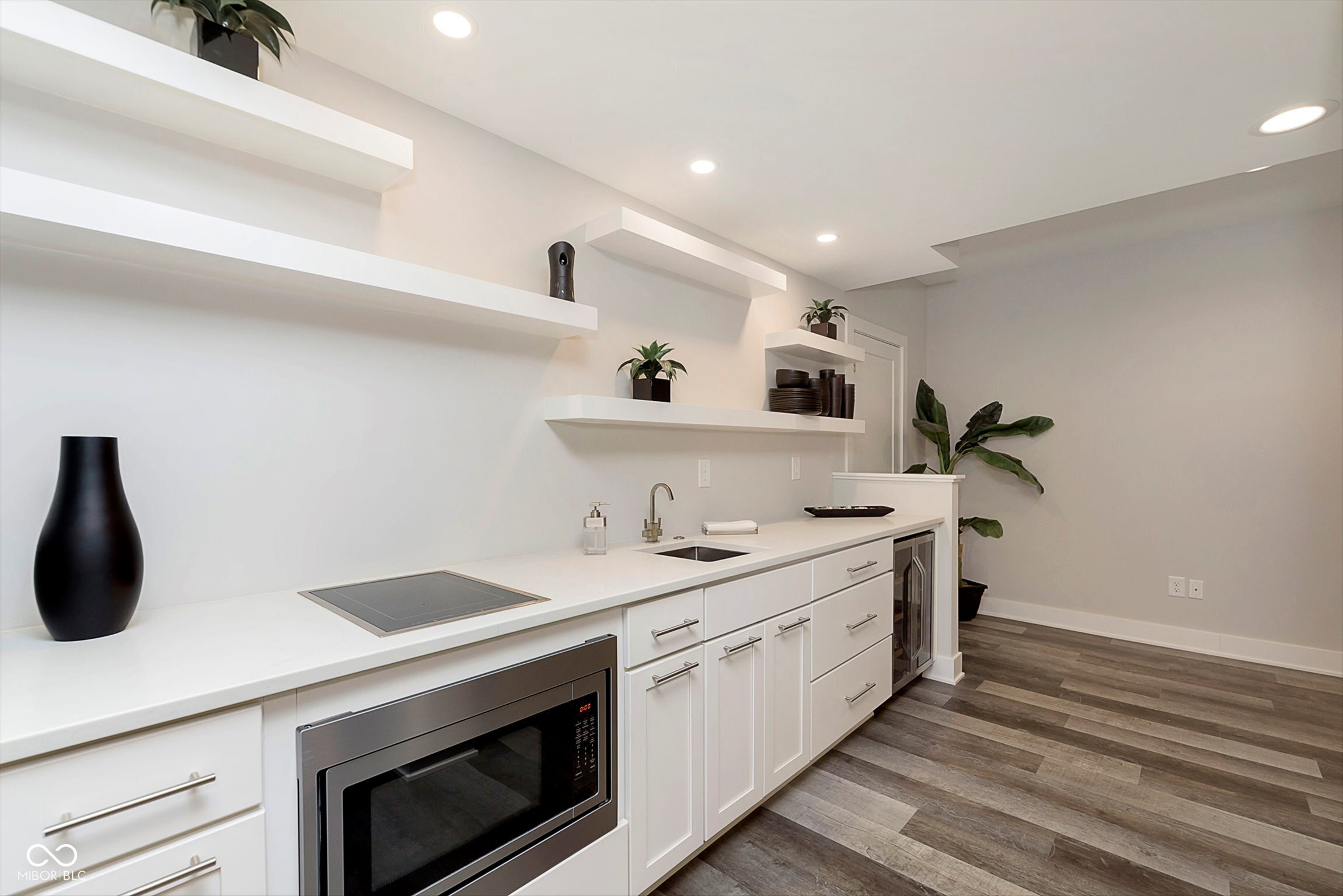 429 West 86th Street Indianapolis, IN 46260 - Photo 26 of 34