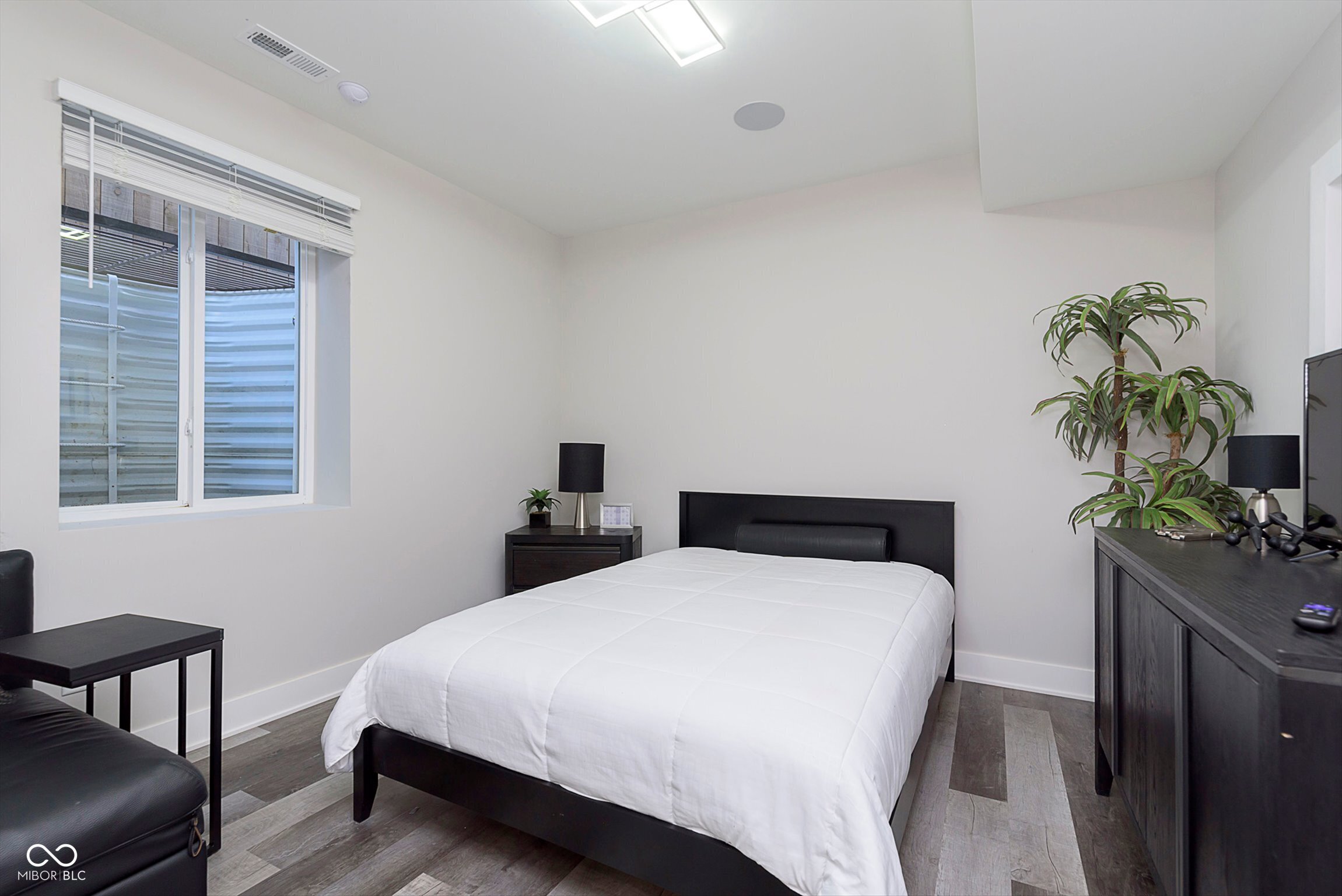 429 West 86th Street Indianapolis, IN 46260 - Photo 30 of 34