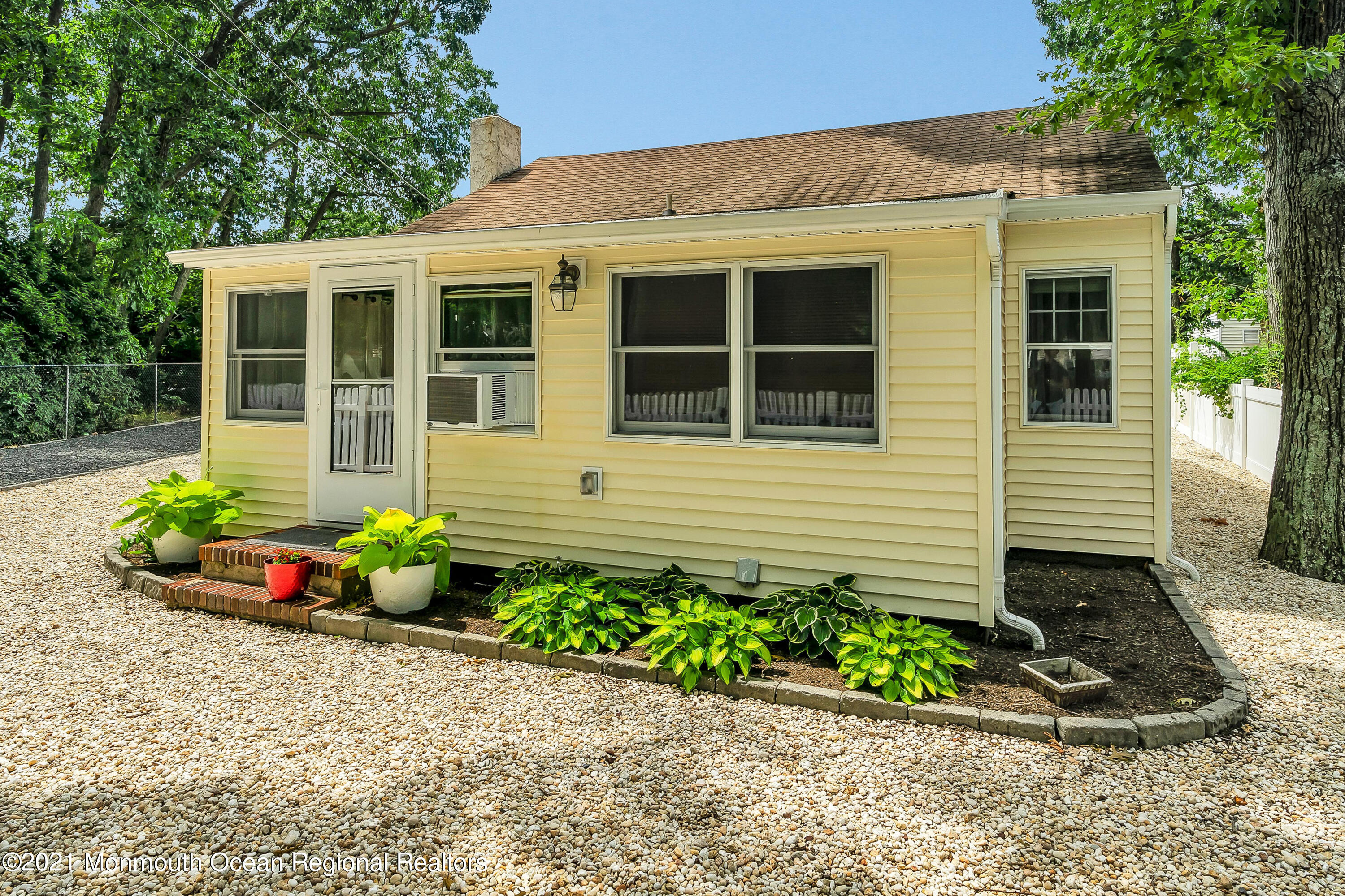 46 Liverpool Road Brick, NJ 08723 - Photo 1 of 27 1 (1)