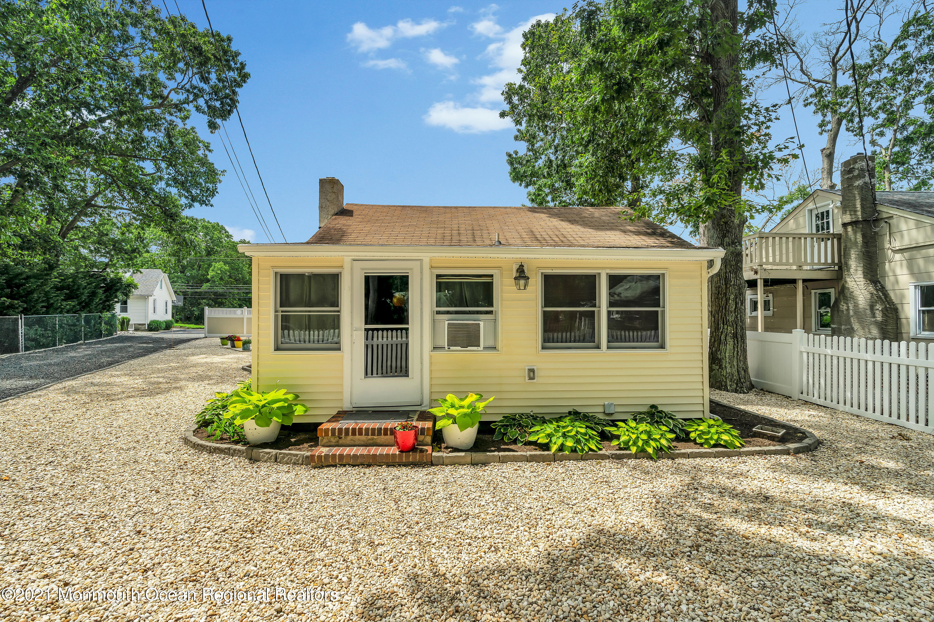 46 Liverpool Road Brick, NJ 08723 - Photo 6 of 27 1 (10)