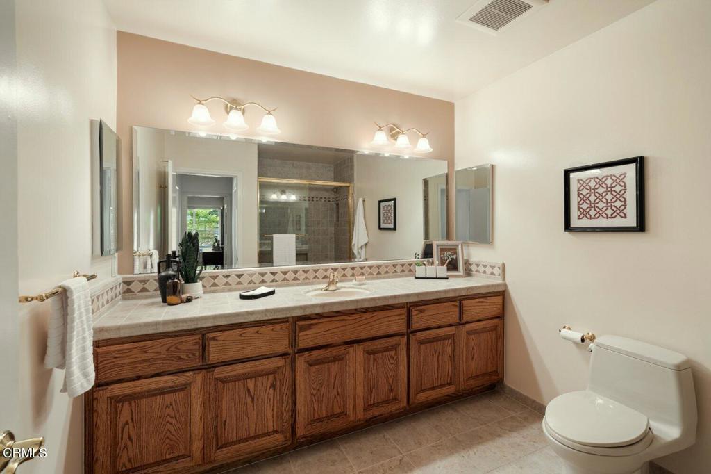 2909 Hopeton Road La Crescenta, CA 91214 - Photo 20 of 34 21-HopetonRd-03fd043aab