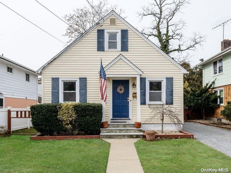 71 Edgewood Road Port Washington, NY 11050 - Photo 1 of 1