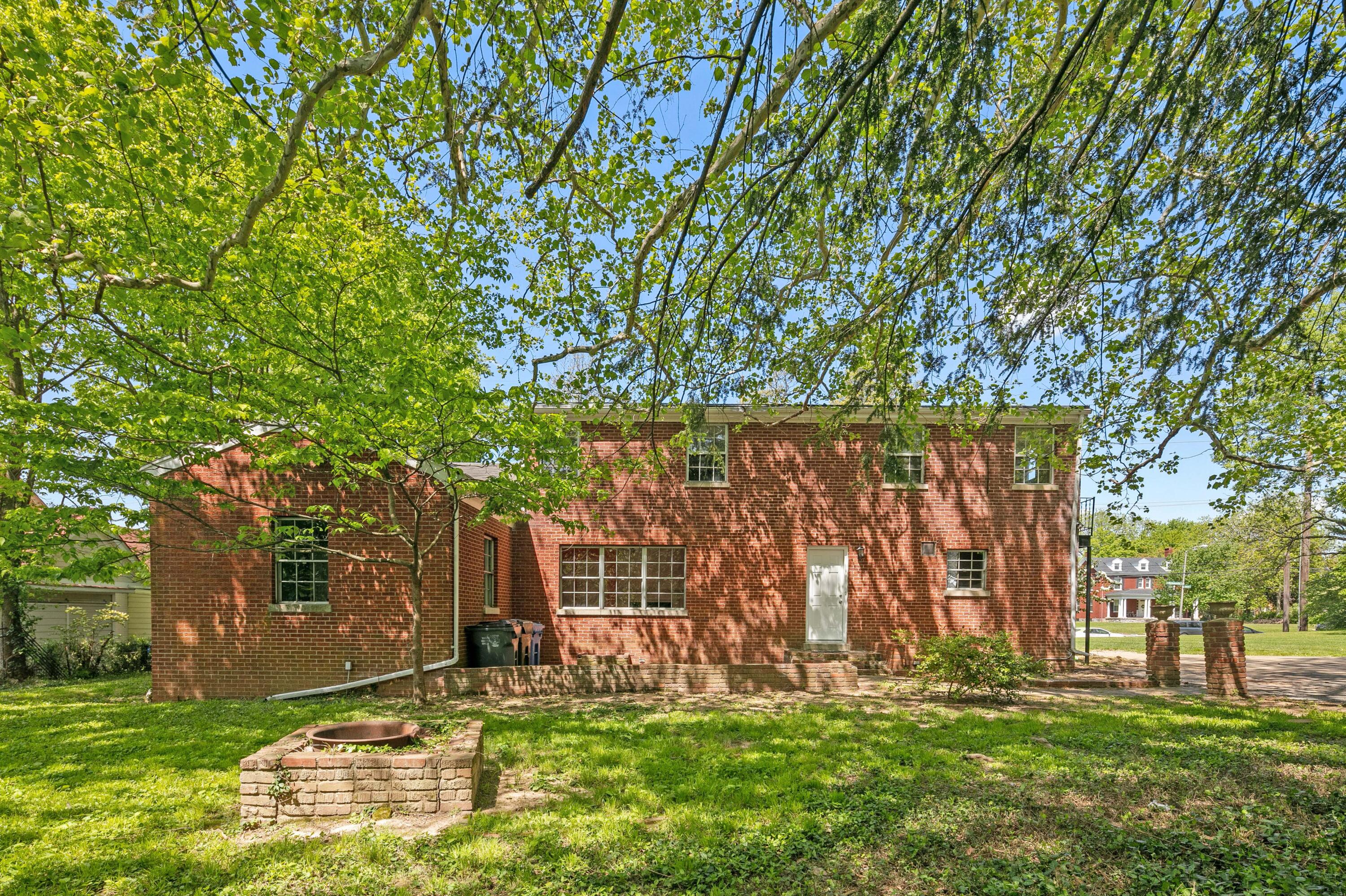 1862-1864 Nicholasville Road Lexington, KY 40503 - Photo 29 of 35 untitled-5096