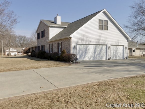 3912 Iris Springfield, IL 62707 - Photo 2 of 20