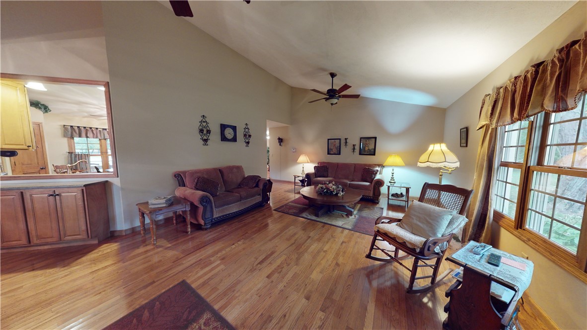 14052 East 3785 North Road Hoopeston, IL 60942 - Photo 10 of 37