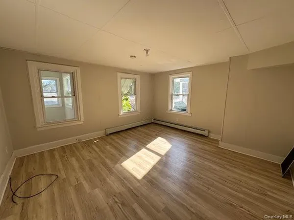 $1,700 | 38 East Main Street, Unit 1, Walden, NY 12586