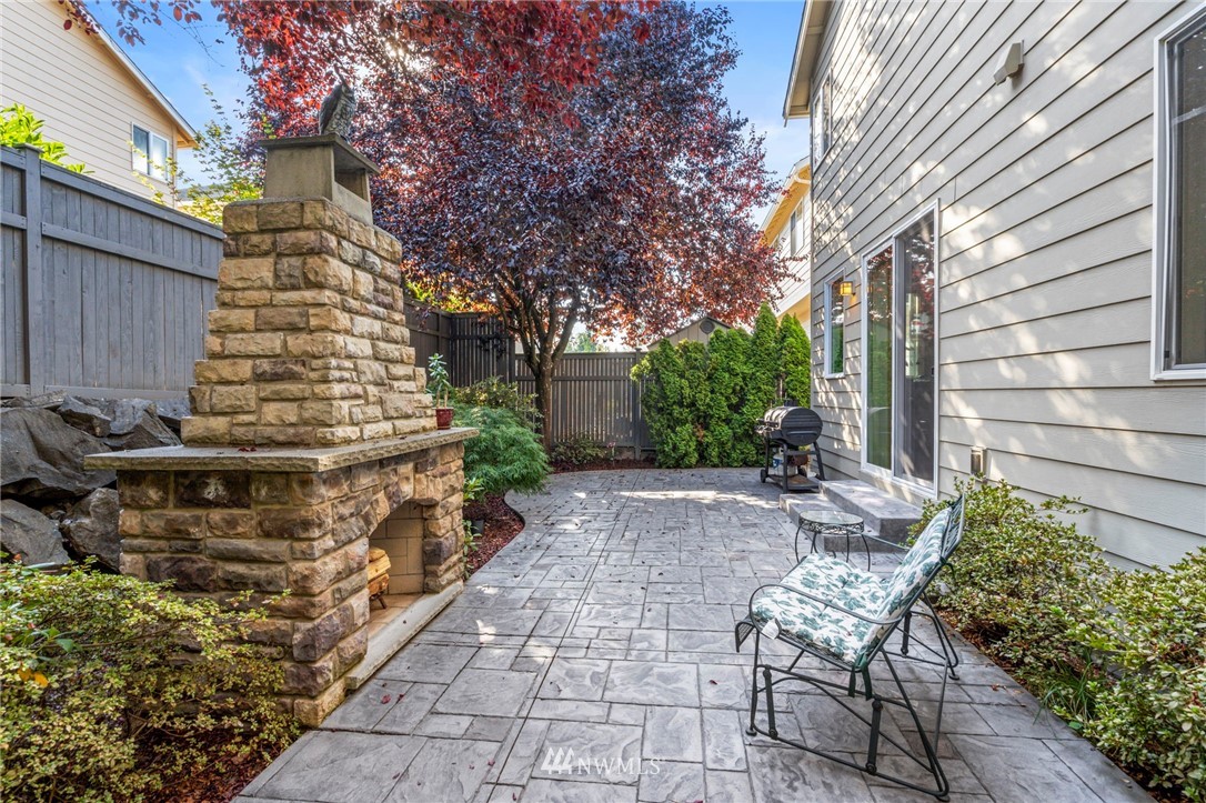 4613 Northeast 2nd Street Renton, WA 98059 - Photo 25 of 27