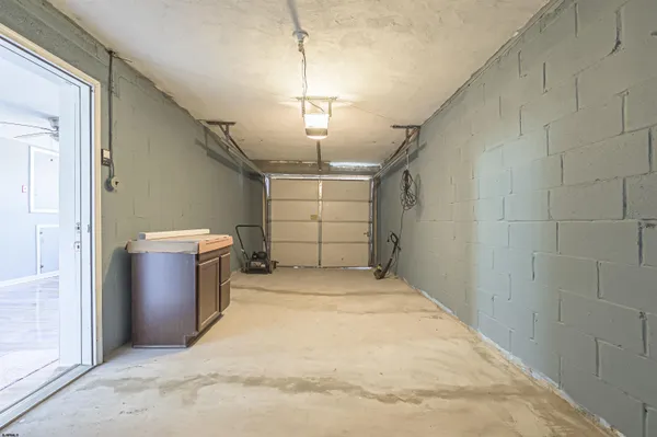 a view of a garage