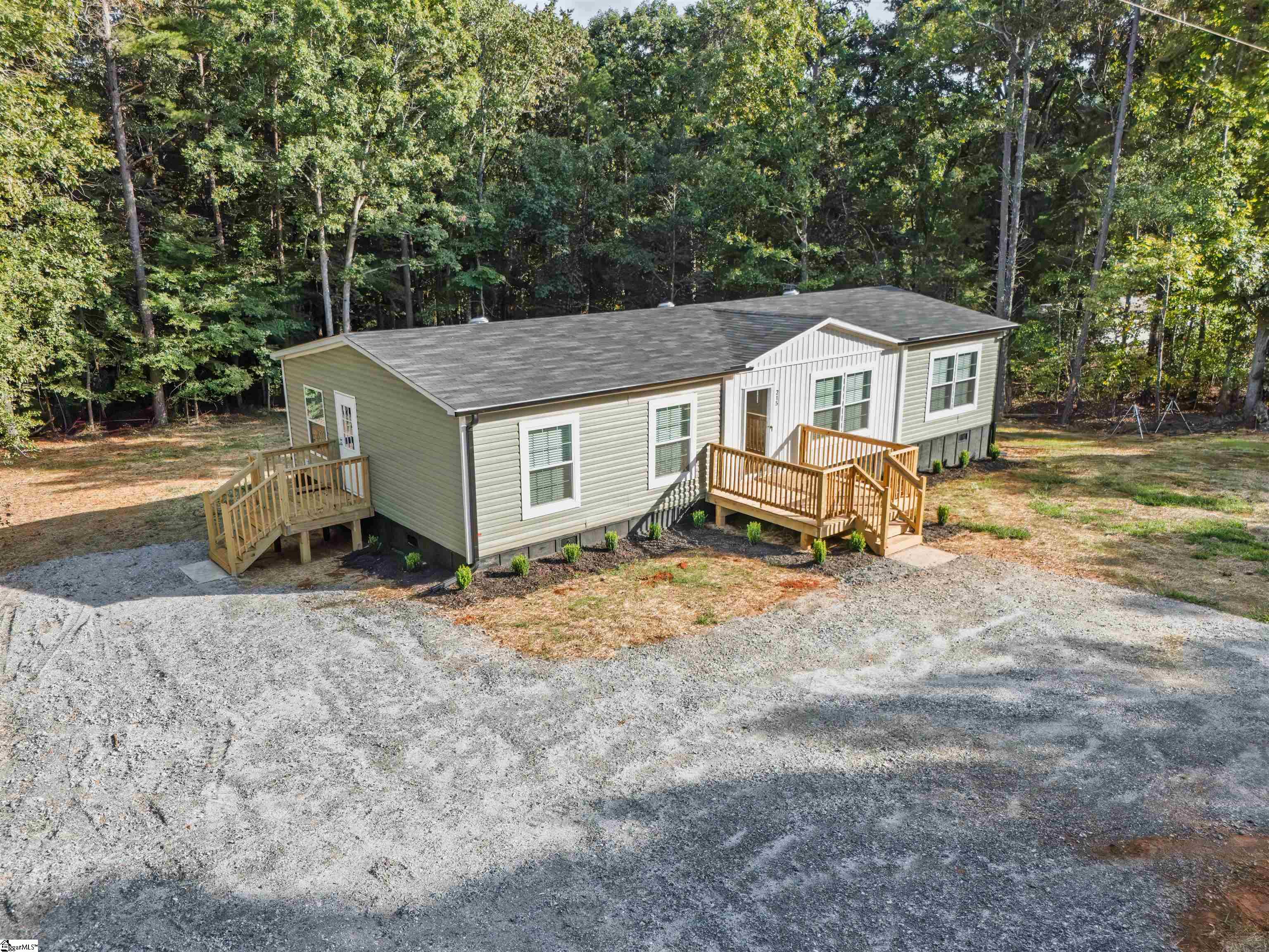 215 Ballard Road Honea Path, SC 29654 - Photo 4 of 26 Gallery Image 4