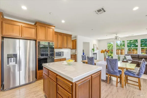 $1,375,000 | 214 Ranch Court, Novato, CA 94945