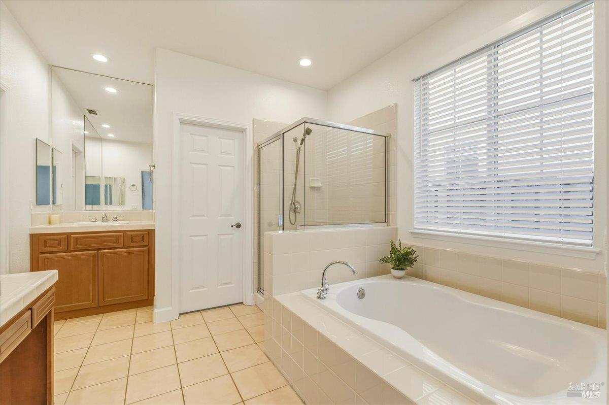 214 Ranch Court Novato, CA 94945 - Photo 22 of 41