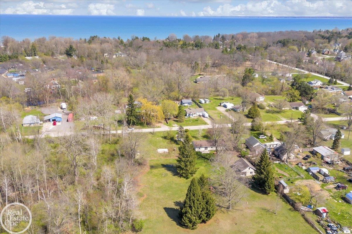 5577 Tice Road Fort Gratiot, MI 48059 - Photo 4 of 8