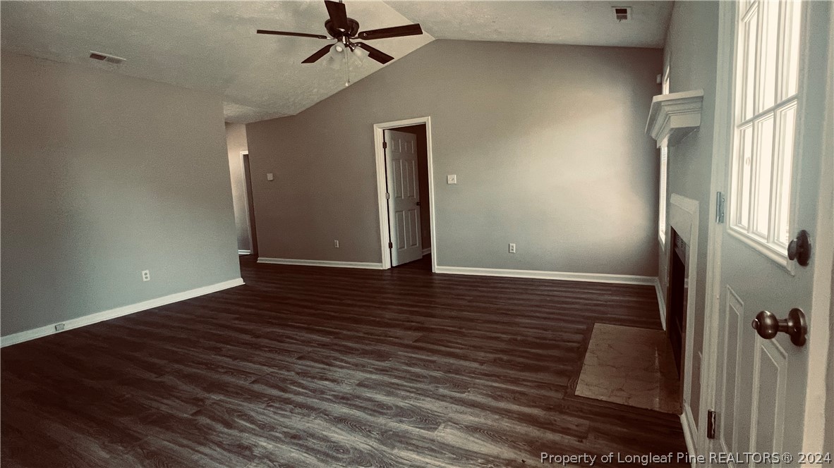 147 Independence Drive Raeford, NC 28376 - Photo 5 of 23 Gallery Image 5