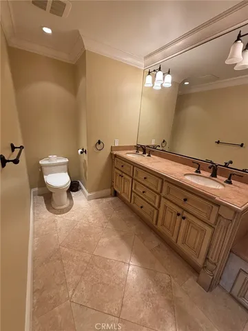 $4,900 | 639 Paseo De La Playa, Unit 104, Redondo Beach, CA 90277