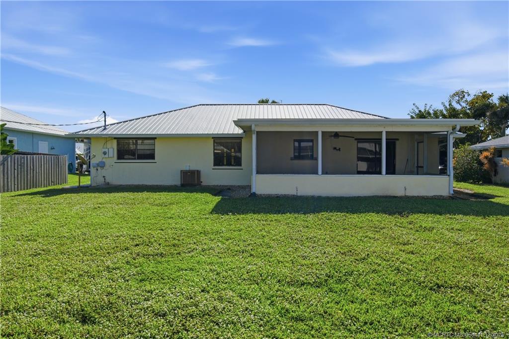 4665 Southeast Manatee Terrace Stuart, FL 34997 - Photo 34 of 36