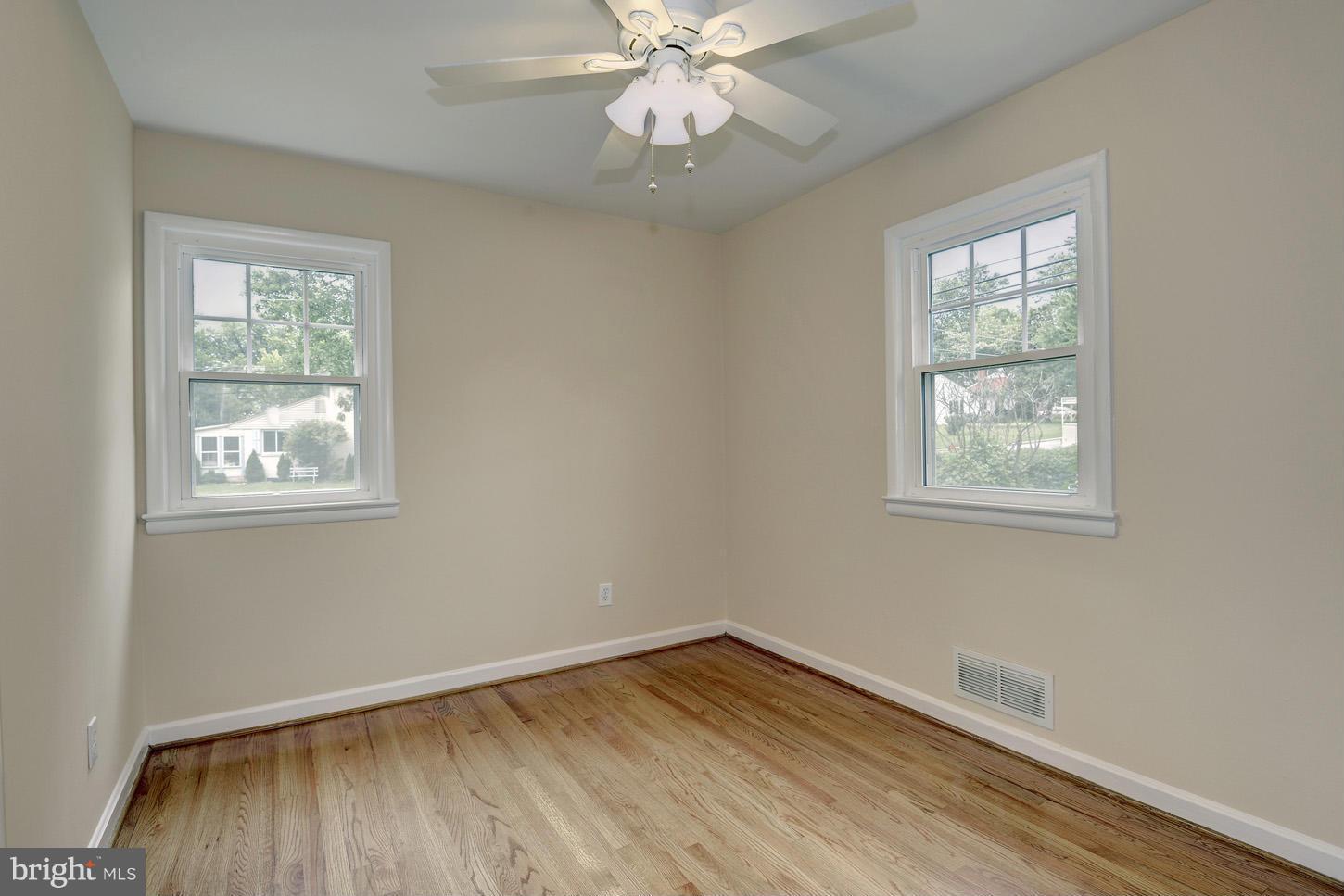 706 Lanark Way Silver Spring, MD 20901 - Photo 12 of 30 Bedroom