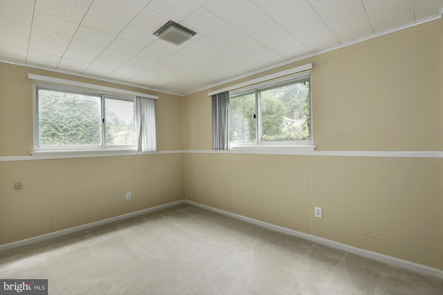 706 Lanark Way Silver Spring, MD 20901 - Photo 17 of 30 Bedroom