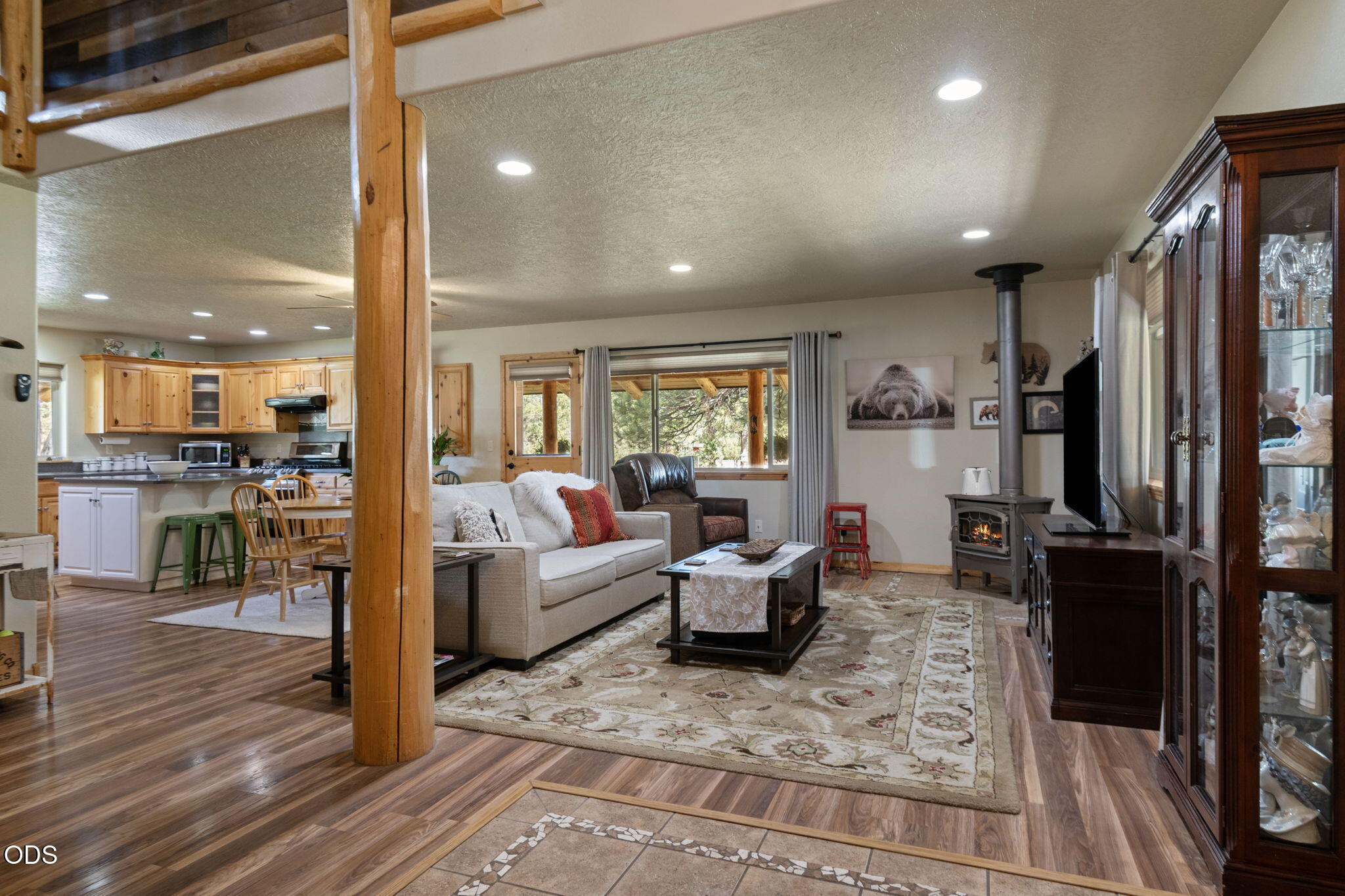 17521 Forked Horn Road Sisters, OR 97759 - Photo 8 of 58