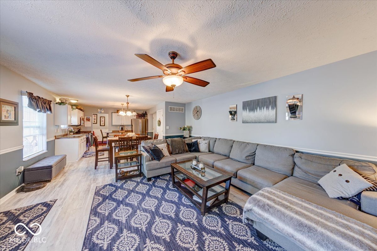 3340 Redbud Court Westfield, IN 46074 - Photo 8 of 44