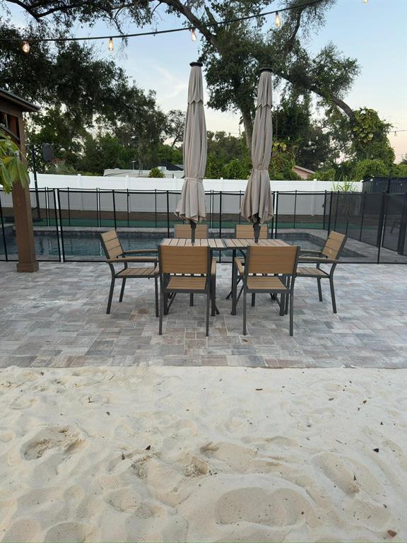 5548 Pine Street Seffner, FL 33584 - Photo 6 of 27