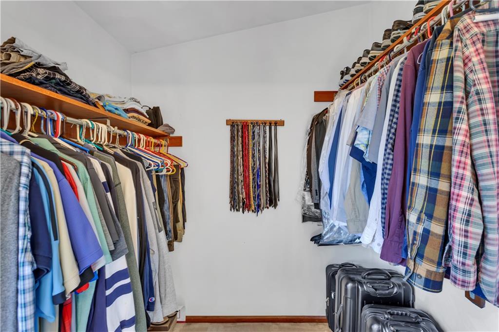 116 Rizzi Drive Irwin, PA 15642 - Photo 27 of 38 11'5" by 7'4" Walk in Closet and Adjoining Dressing Area.