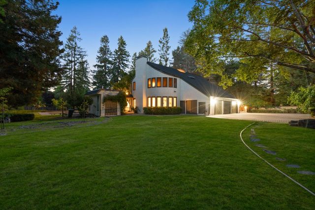 $9,650,000 | 84 Selby Lane, Atherton, CA 94027